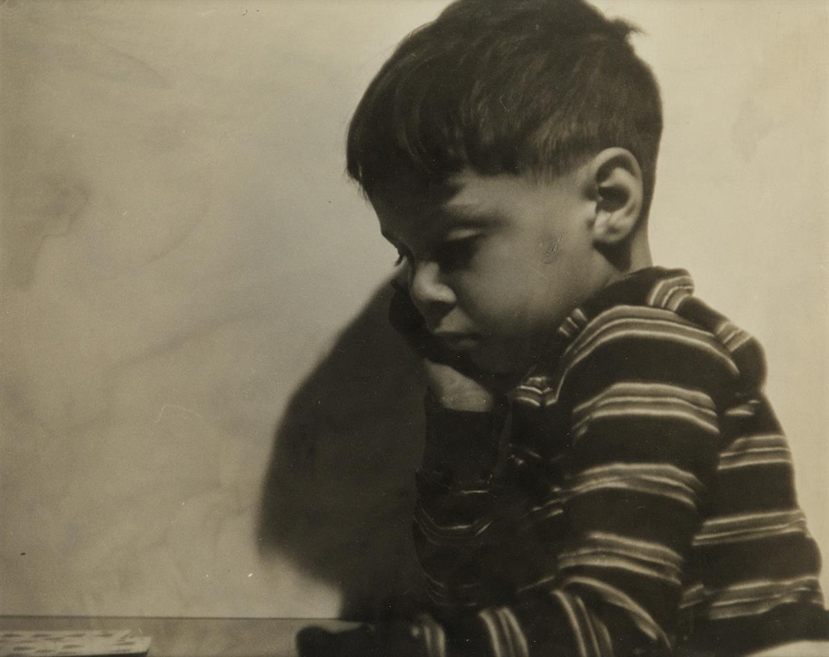 CHARLES WHITE (1918 - 1979) Pensive Child.